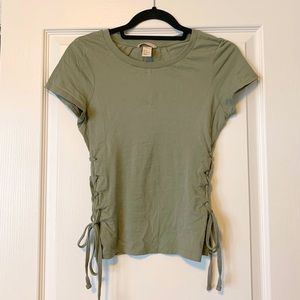 ⚡️NWOT! H&M Corset Style T-Shirt ⚡️